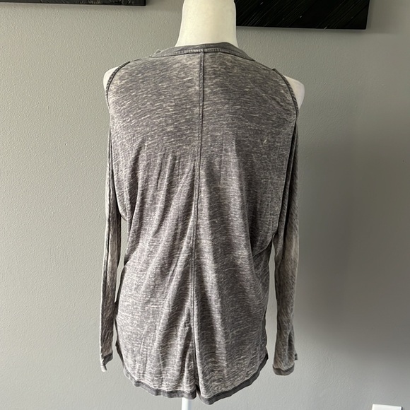 All Saints Aino Acid Wash Cold Shoulder Long Sleeve Top Gray - Picture 8 of 13